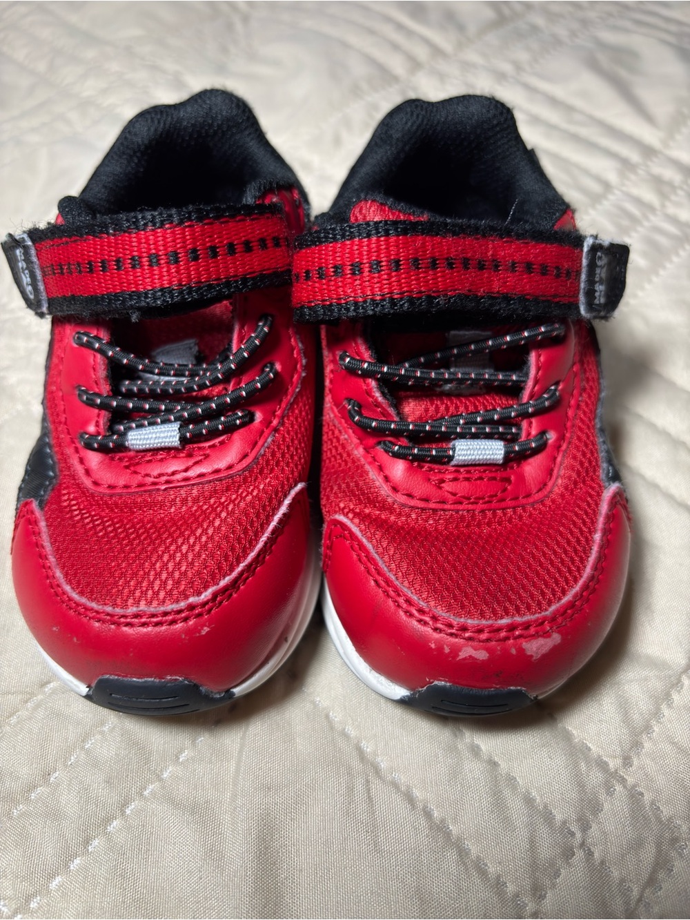 Stride Rite 5W Red Athletic Sneakers with Velcro Strap